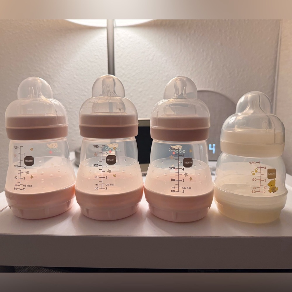 MAM Baby Bottles - Pink & White